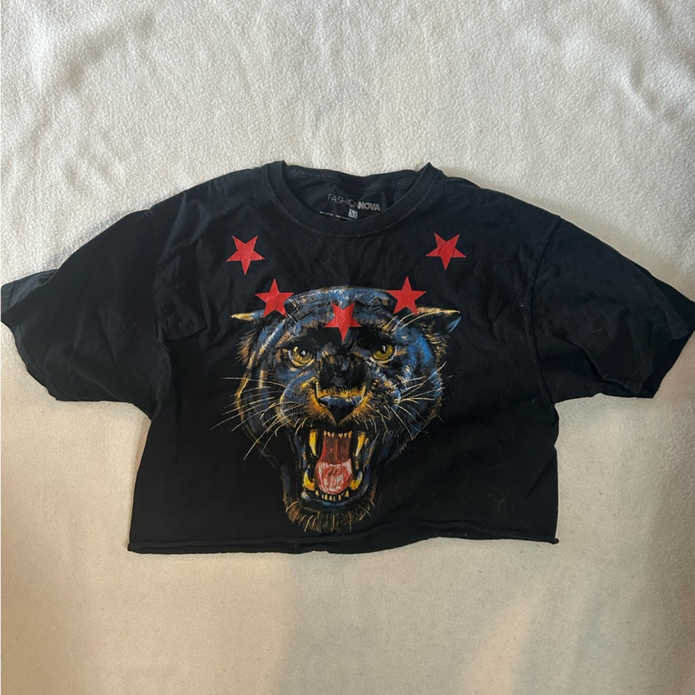 Black Panther Graphic Crop